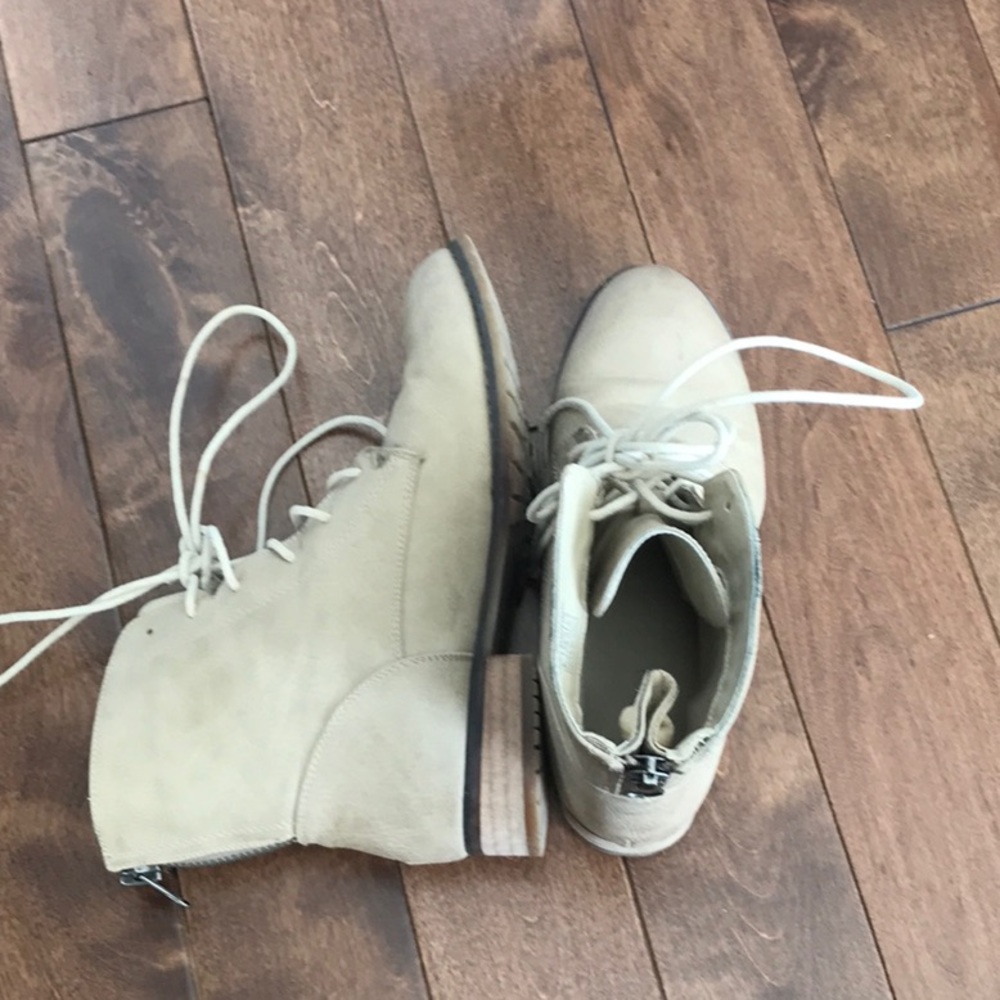 Call it Spring Lace up Boots -Tan-Size 8